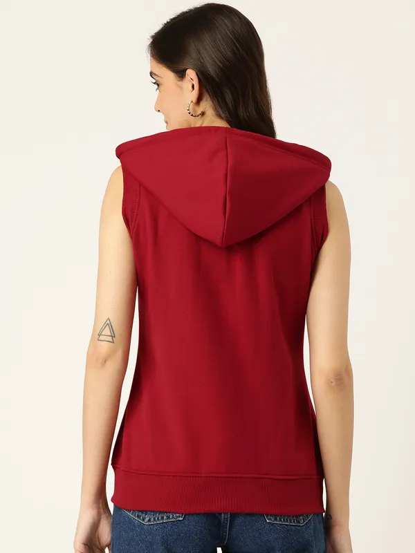 Hooded_Sleeveless_Sweat-shirt