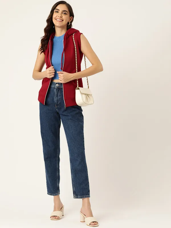Hooded_Sleeveless_Sweat-shirt