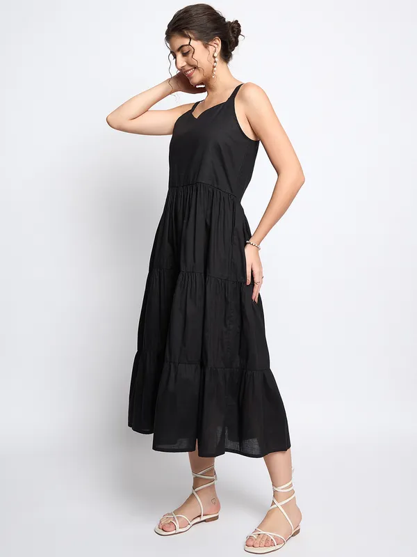 Black_Cotton_Cambric_Dresses