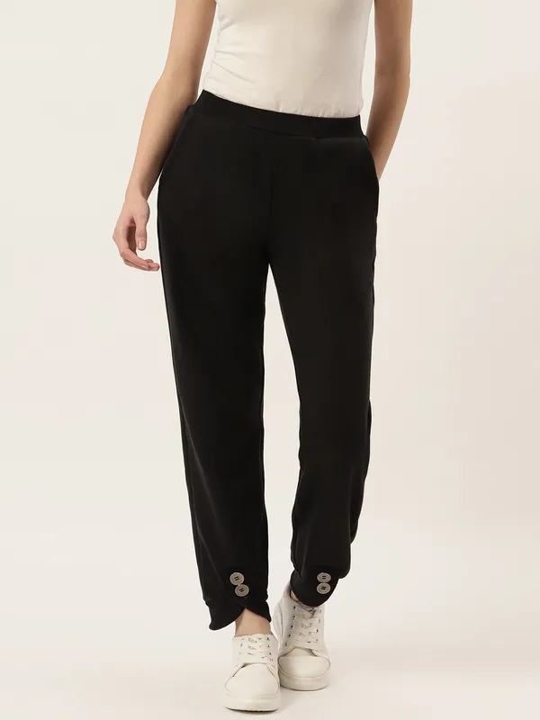 BRINNS_Women_Black_Relaxed_Trousers
