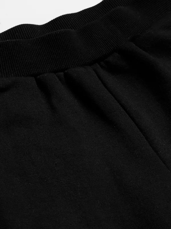 BRINNS_Women_Black_Relaxed_Trousers