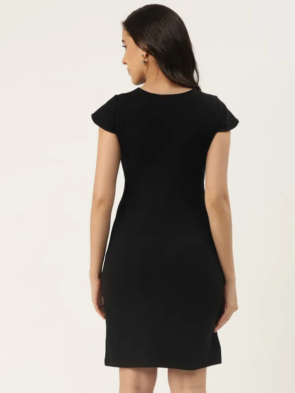 BRINNS_Red_Sheath_Midi_Dress