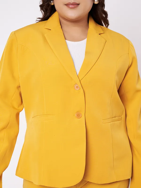BRINNS_Notched_Lapel_Single-Breasted_Blazer