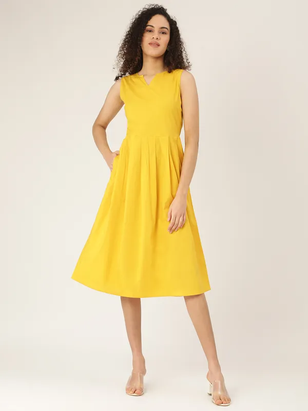 BRINNS_Mustard_Yellow_Midi_Dress