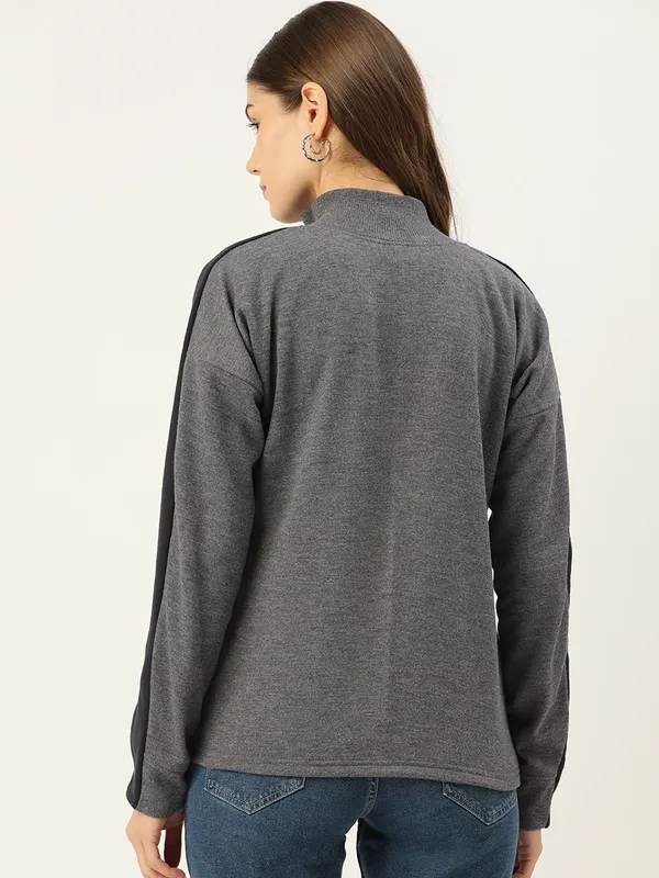 BRINNS_Women_Maroon_Solid_Sweatshirt