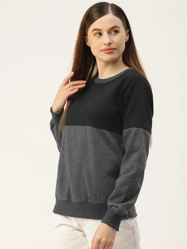 BRINNS_Women_Colourblocked_Fleece_Sweatshirt