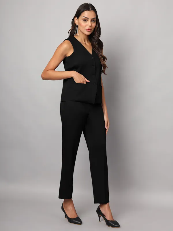 Black_Polyester_Lycra_Suits