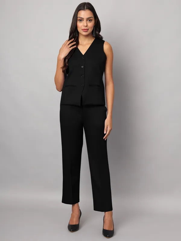 Black_Polyester_Lycra_Suits