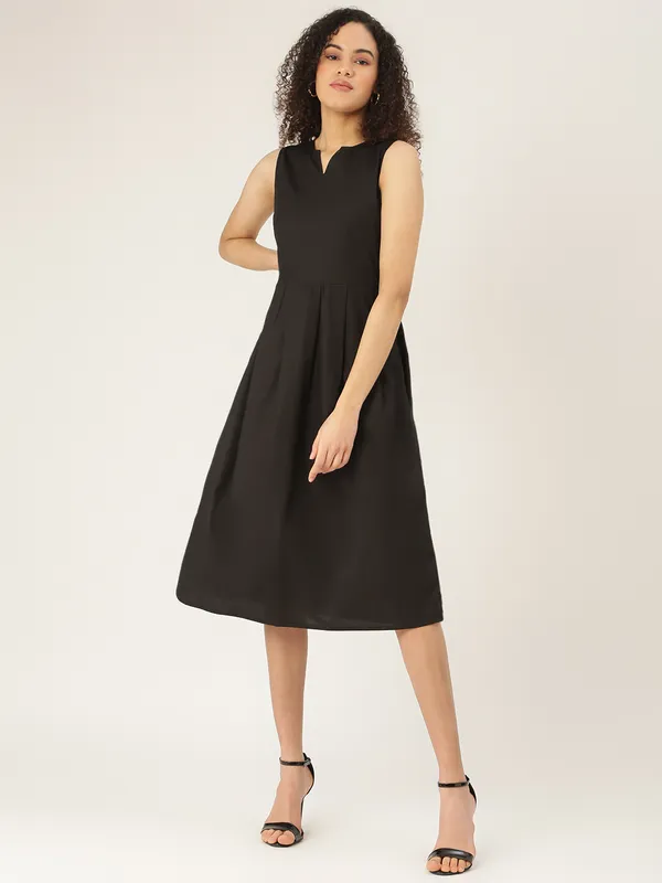 BRINNS_Mustard_Yellow_Midi_Dress