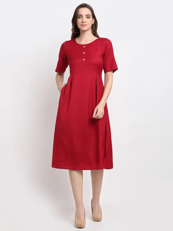Maroon_Rayon_Solid_Dresses