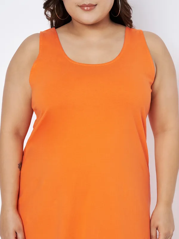 BRINNS_Round_Neck_A-Line_Midi_Dress