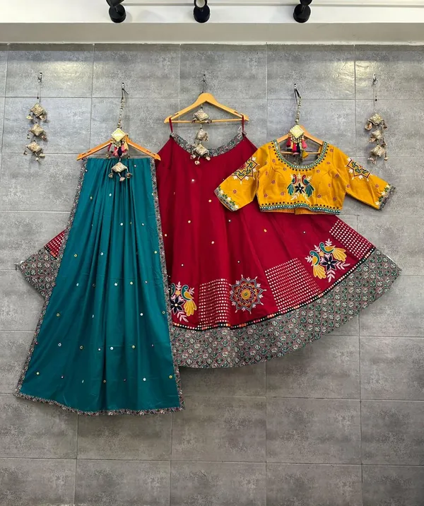 Butter_Silk_Navratri_Special_Lehenga_Choli_???_Real_Mirror_&_Digital_Print_Work