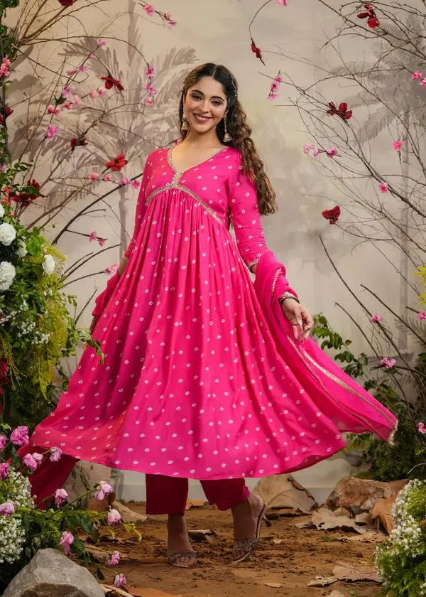 Elegant_Pink_Muslin_Silk_Kurti_Set_with_Organza_Dupatta_???_Embroidered_|_Stitched