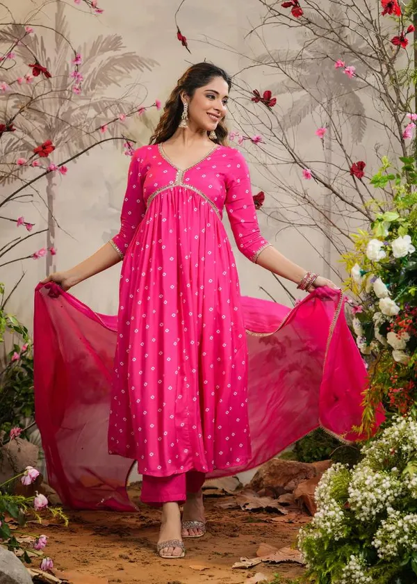 Elegant_Pink_Muslin_Silk_Kurti_Set_with_Organza_Dupatta_???_Embroidered_|_Stitched