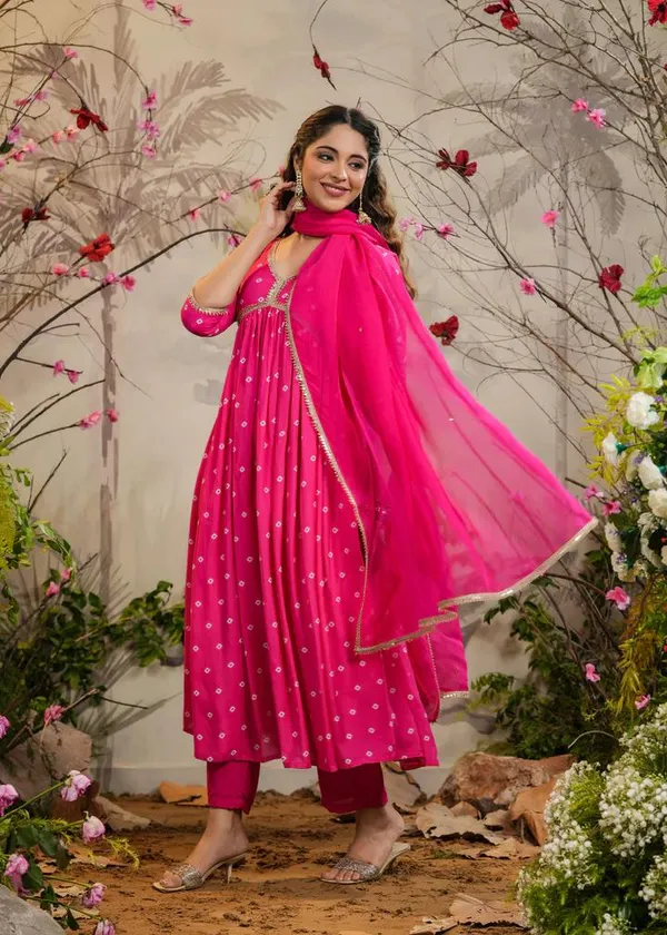 Elegant_Pink_Muslin_Silk_Kurti_Set_with_Organza_Dupatta_???_Embroidered_|_Stitched