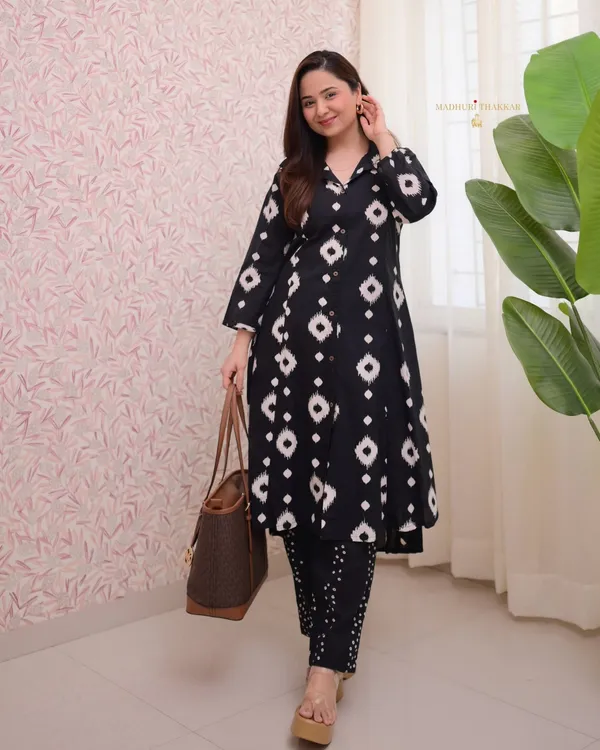 Black_kurti_pant_set