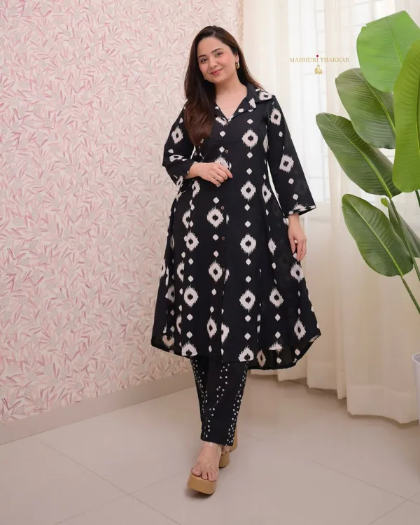 Black_kurti_pant_set