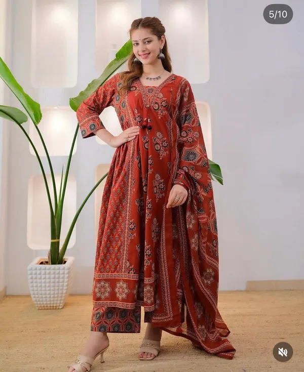 Dreamy_Elegance_Cotton_A-Line_3-Piece_Suit_Set