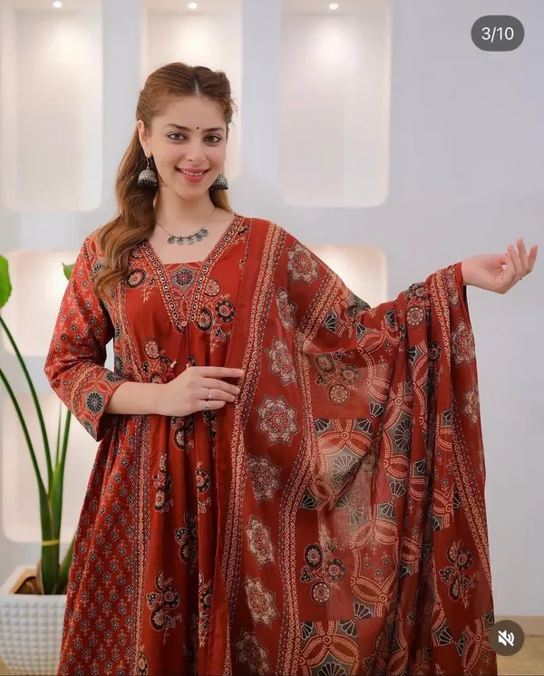 Dreamy_Elegance_Cotton_A-Line_3-Piece_Suit_Set