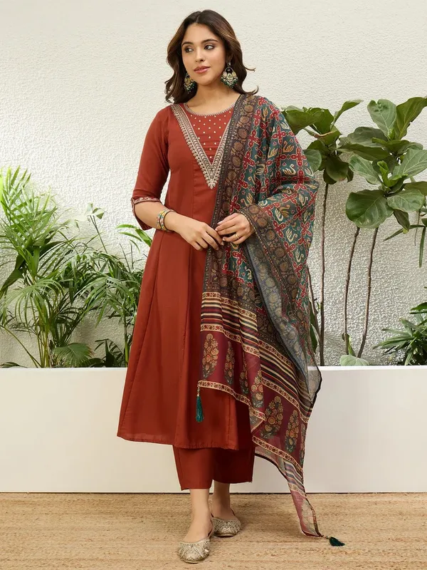 Jio_Cotton_Anarkali_Kurta_Pant_Set_with_Muslin_Printed_Dupatta