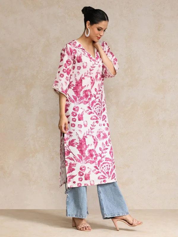 Rayon_Printed_Pink_Stylish_Straight_Kurti