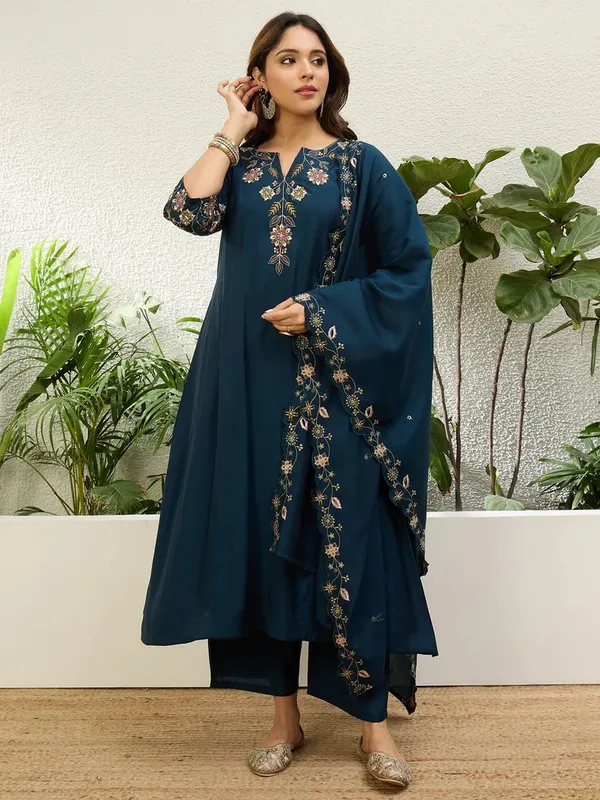 Women_Anarkali_Kurta_with_Pant_&__Dupatta_Suits,_Festive_Ethnic_Set