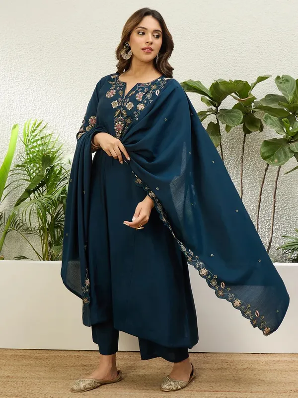 Women_Anarkali_Kurta_with_Pant_&__Dupatta_Suits,_Festive_Ethnic_Set