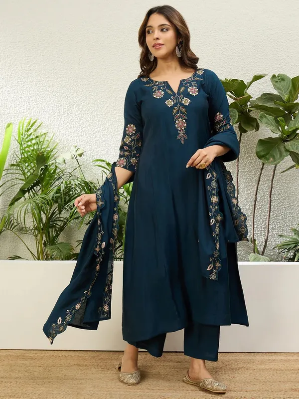 Women_Anarkali_Kurta_with_Pant_&__Dupatta_Suits,_Festive_Ethnic_Set