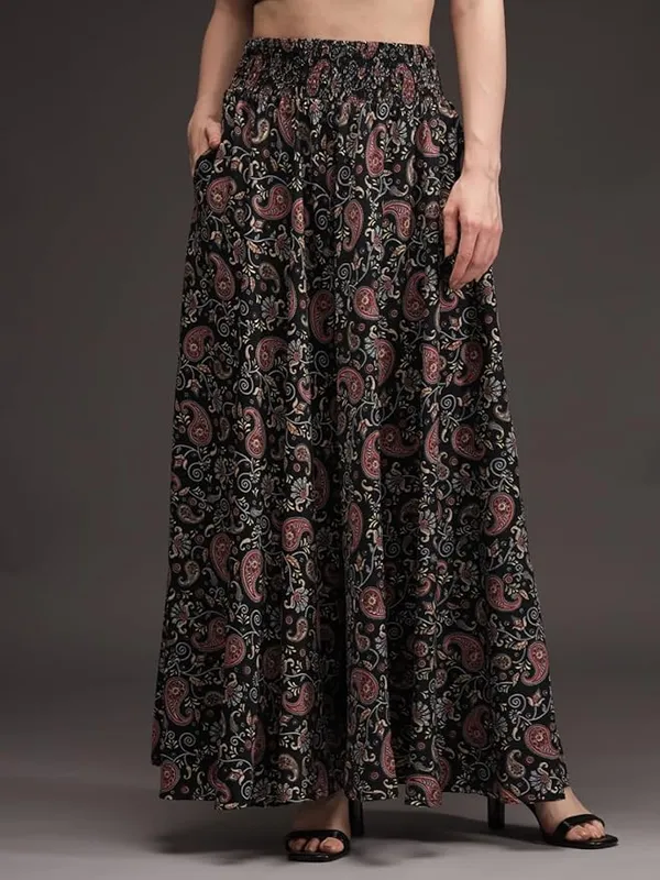 Women_Viscose_Crepe_Flared_Printed_Palazzo_Elasticated_Waist_Loose-fit_&_Regular,_Casual_Wear