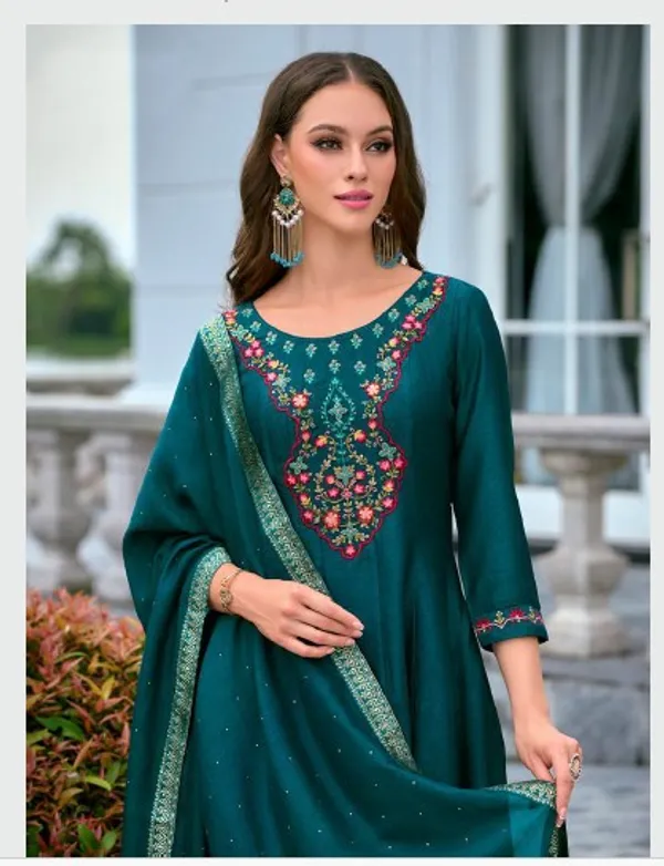 Women__silk_blend_Kurta__Sets_Pant_and__dupatta