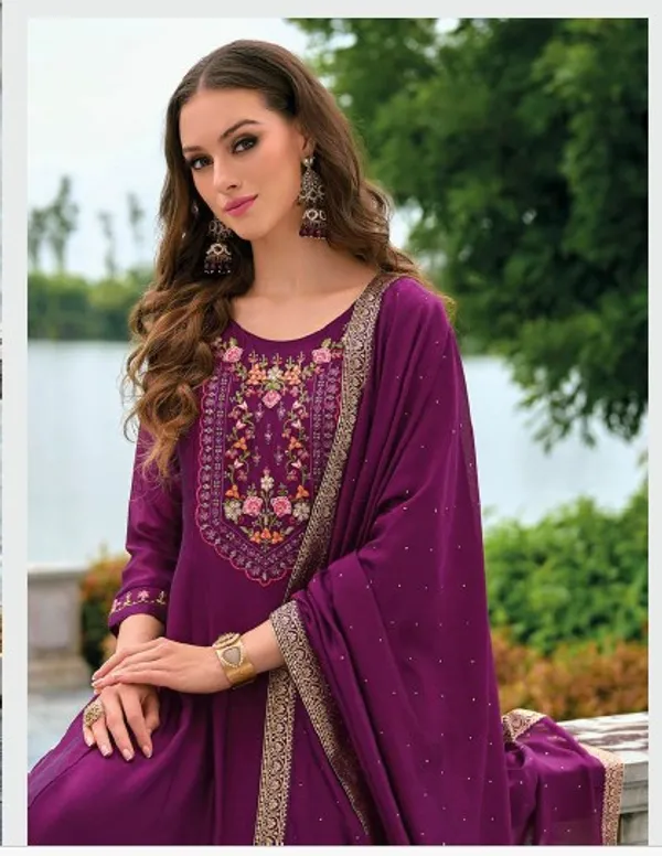 Women__silk_blend_Kurta__Sets_Pant_and__dupatta