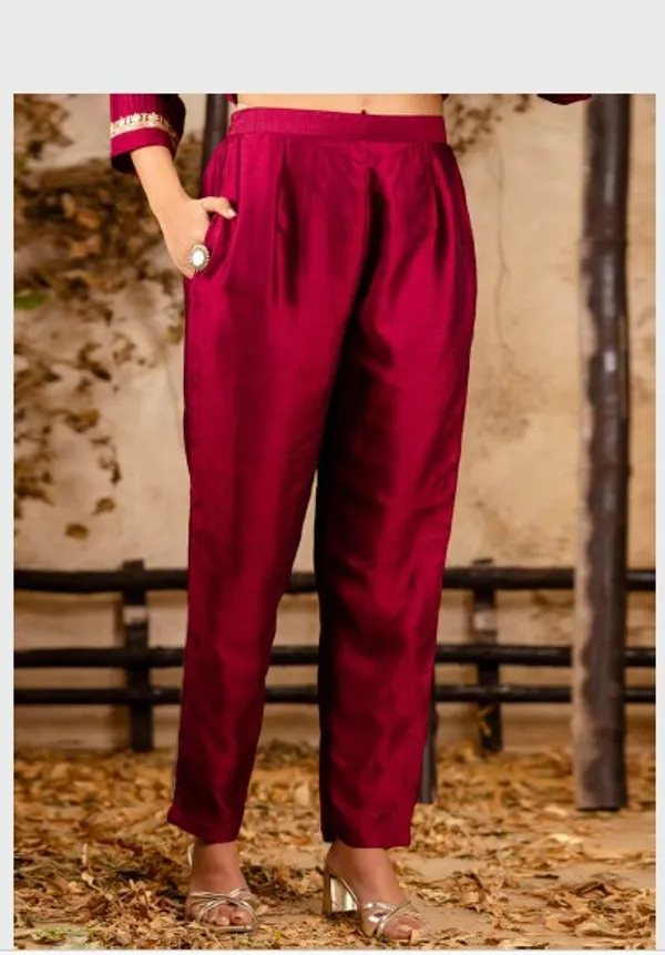 Women_silk_blend_Kurta__Sets_Pant_and__dupatta