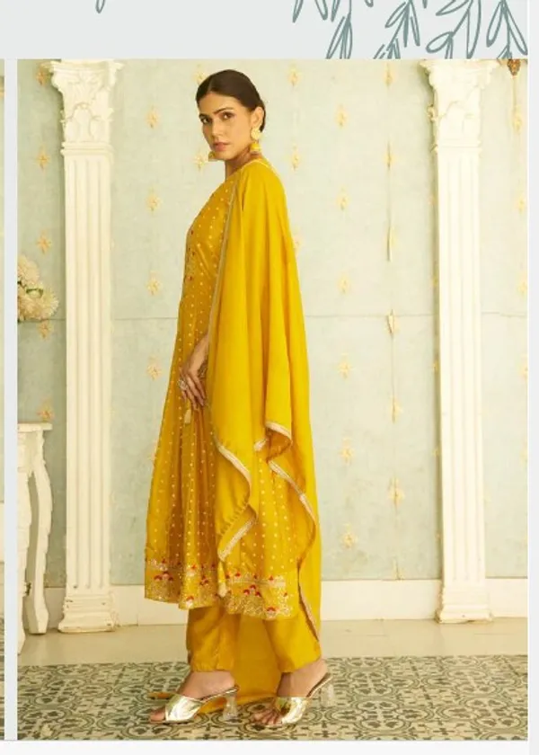 Women_silk_blend_Kurta__Sets_Pant_and__dupatta_With_four_side_lace