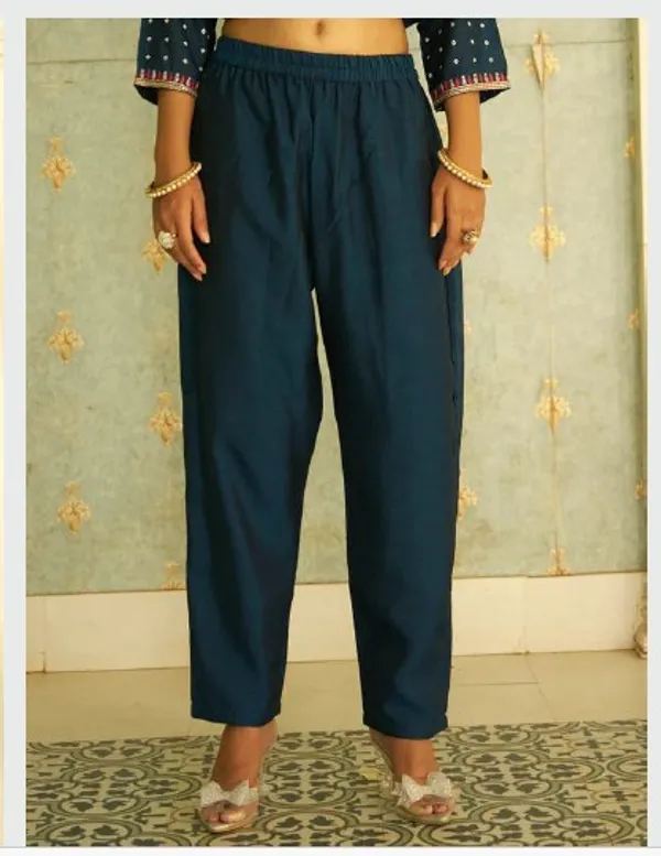 Women__silk_blend_Kurta__Sets_Pant_and__dupatta_With_four_side_lace
