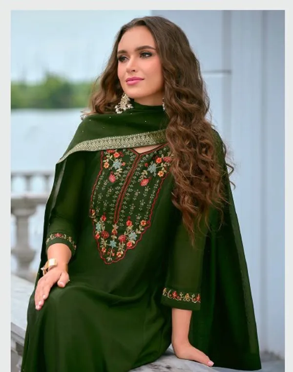 Women__silk_blend_Kurta__Sets_Pant_and__dupatta