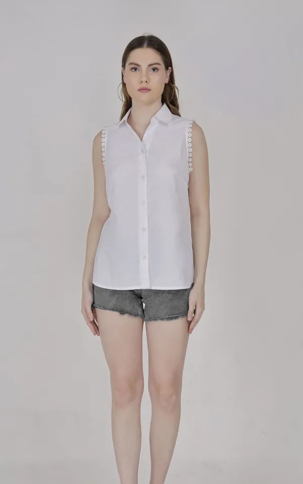 White_Cotton_Western_Wear_Shirt_For_Women