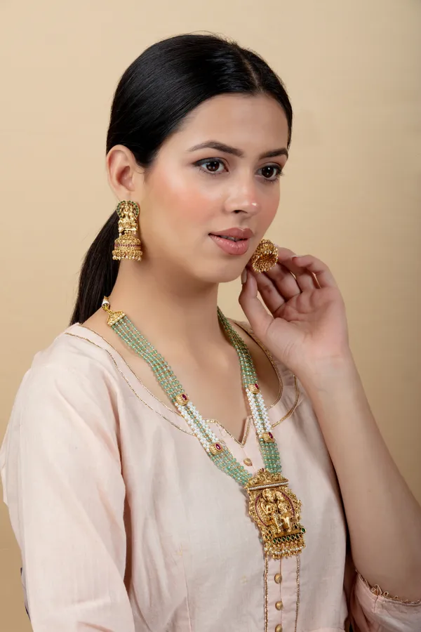 Green_,_White_&_Golden_Metal_Elegant_&_Premium_Earring_&_Necklace_Set_For_Women_&_Girls