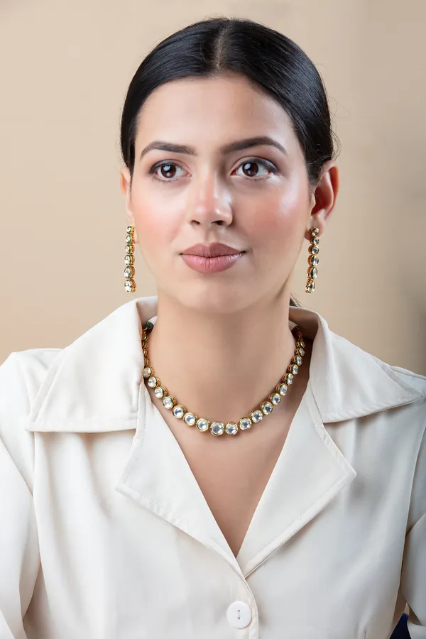 Silver_Metal_Elegant_&_Premium_Earring_&_Necklace_Set_For_Women_&_Girls