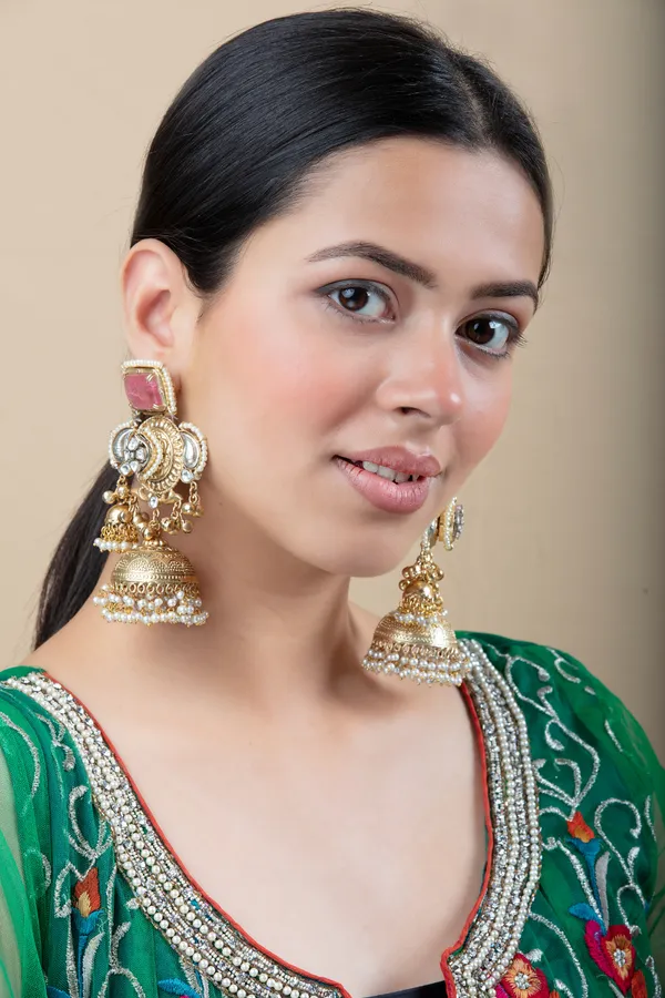 Pink_&_Silver_Metal_Elegant_&_Premium_Earring_For_Women_&_Girls