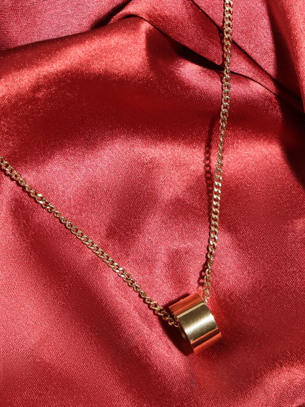 Gold_Plated_Pendant_with_double_chain_For_Women_&_Girls