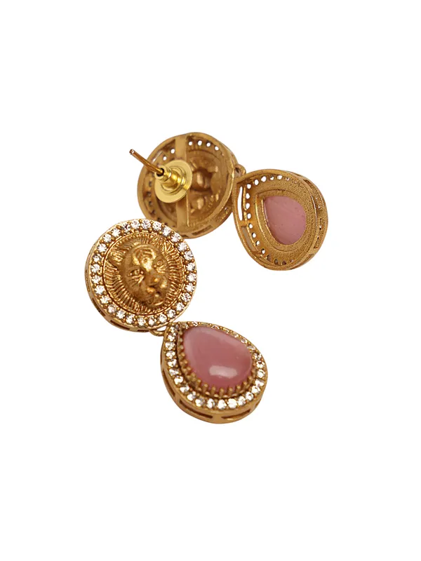 Stunning_Gold_Plated_Pendant_Set._The_top_charm_mirrors_the_gold_coin-like_emblem_With_Pink_stone.These_earrings_have_a_royal,_statement_appeal,_suitable_for_festive_or_formal_occasions.