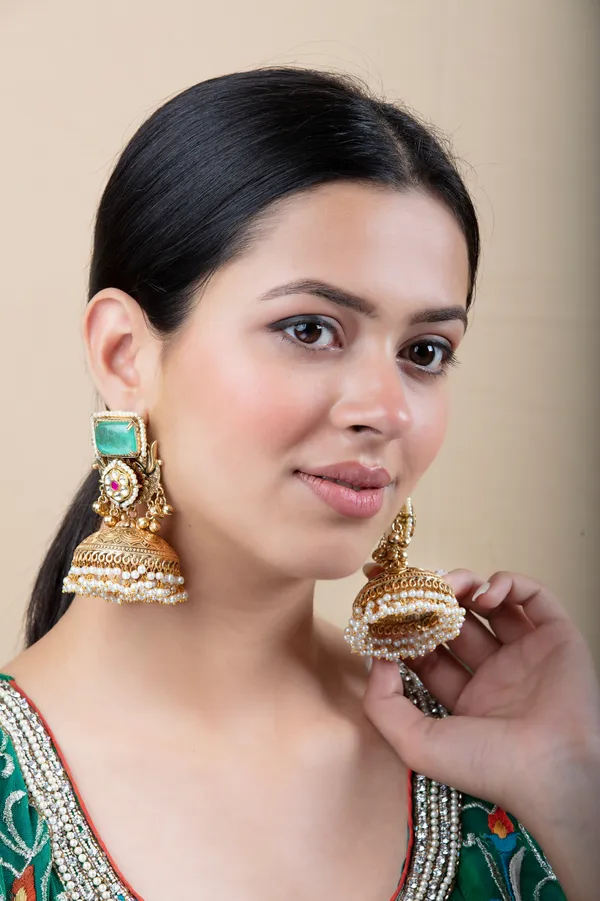 Multicolor_Metal_Elegant_&_Premium_Earring_For_Women_&_Girls