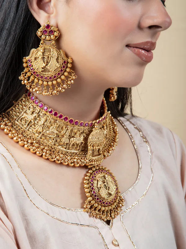 Pink_&_Golden_Metal_Wedding_Set,_Elegant_&_Premium_Earring_&_Necklace_