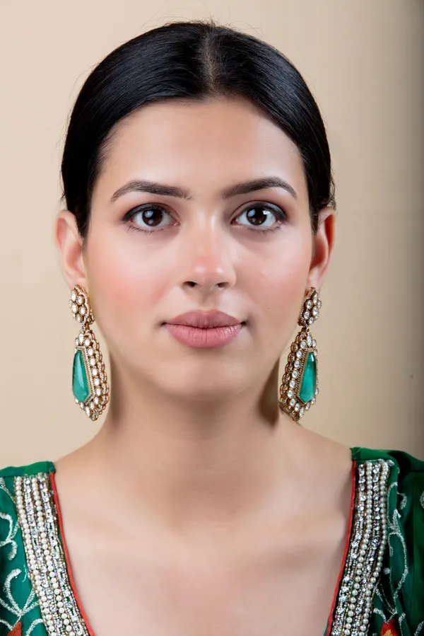 Green_Metal_Elegant_&_Premium_Earring_For_Women_&_Girls