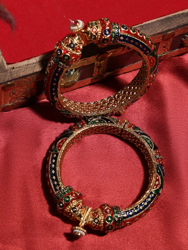 Pair_Red_and_Green_Bangle_For_Women_&_Girls