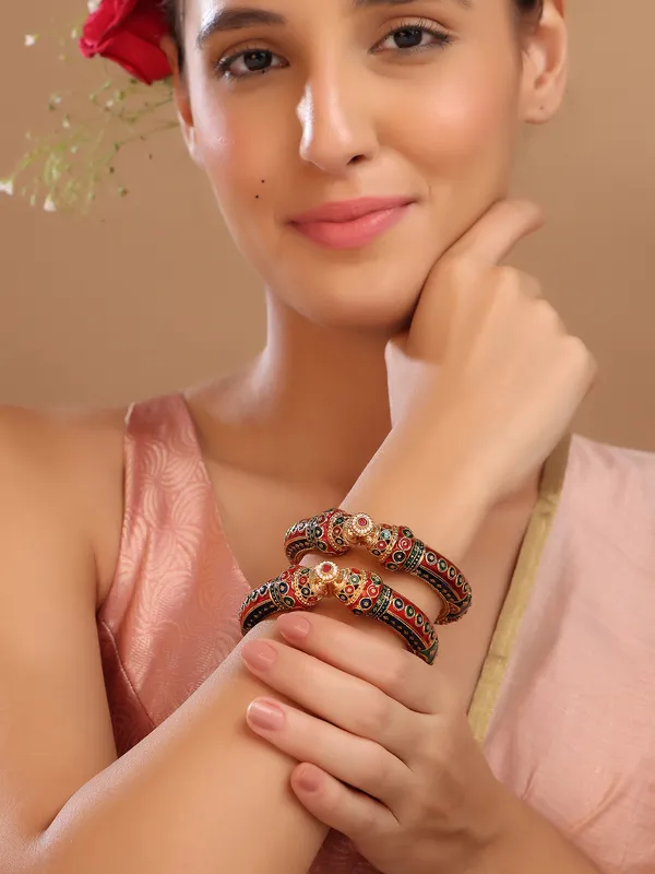 Pair_Red_and_Green_Bangle_For_Women_&_Girls