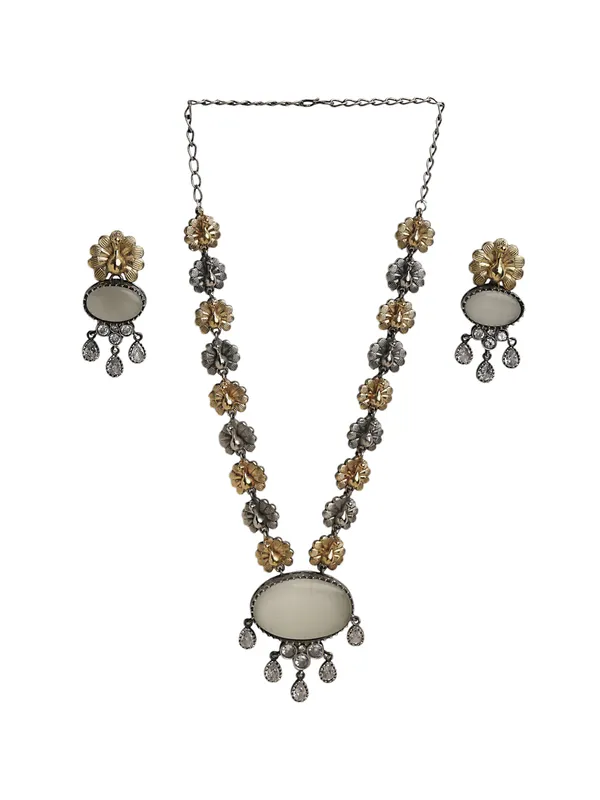 Gold_Silver_Flower_White_stone_Neckwear_with_Earrings_For_Women_&_Girls
