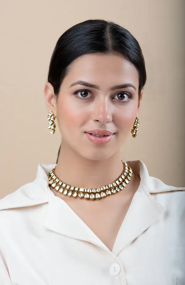 Silver_&_Golden_Metal_Elegant_&_Premium_Earring_&_Necklace_Set_For_Women_&_Girls
