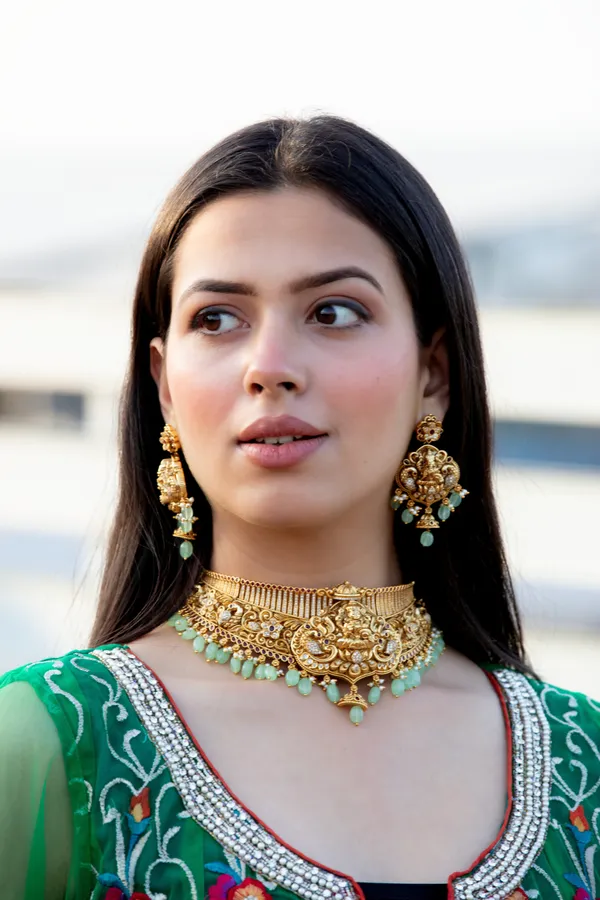 Green_,_Golden_&_White_Metal_Elegant_&_Premium_Earring_&_Necklace_Set_For_Women_&_Girls