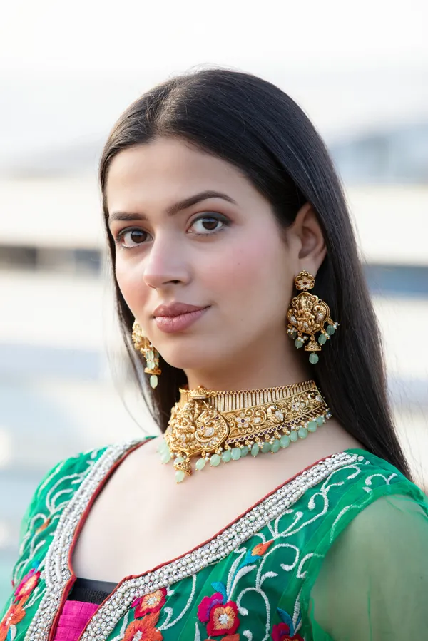 Green_,_Golden_&_White_Metal_Elegant_&_Premium_Earring_&_Necklace_Set_For_Women_&_Girls